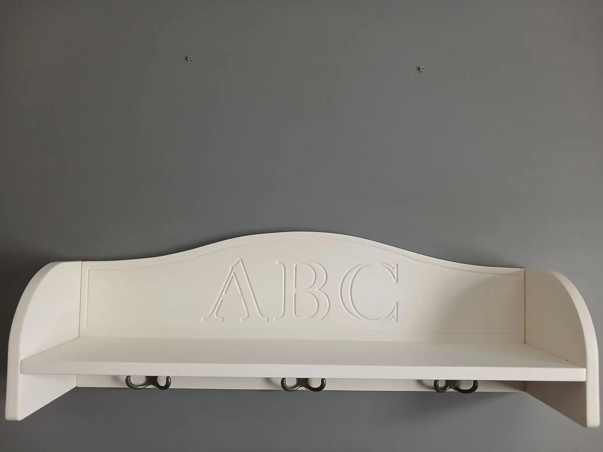 Shelves for baby/child's room - Image 1
