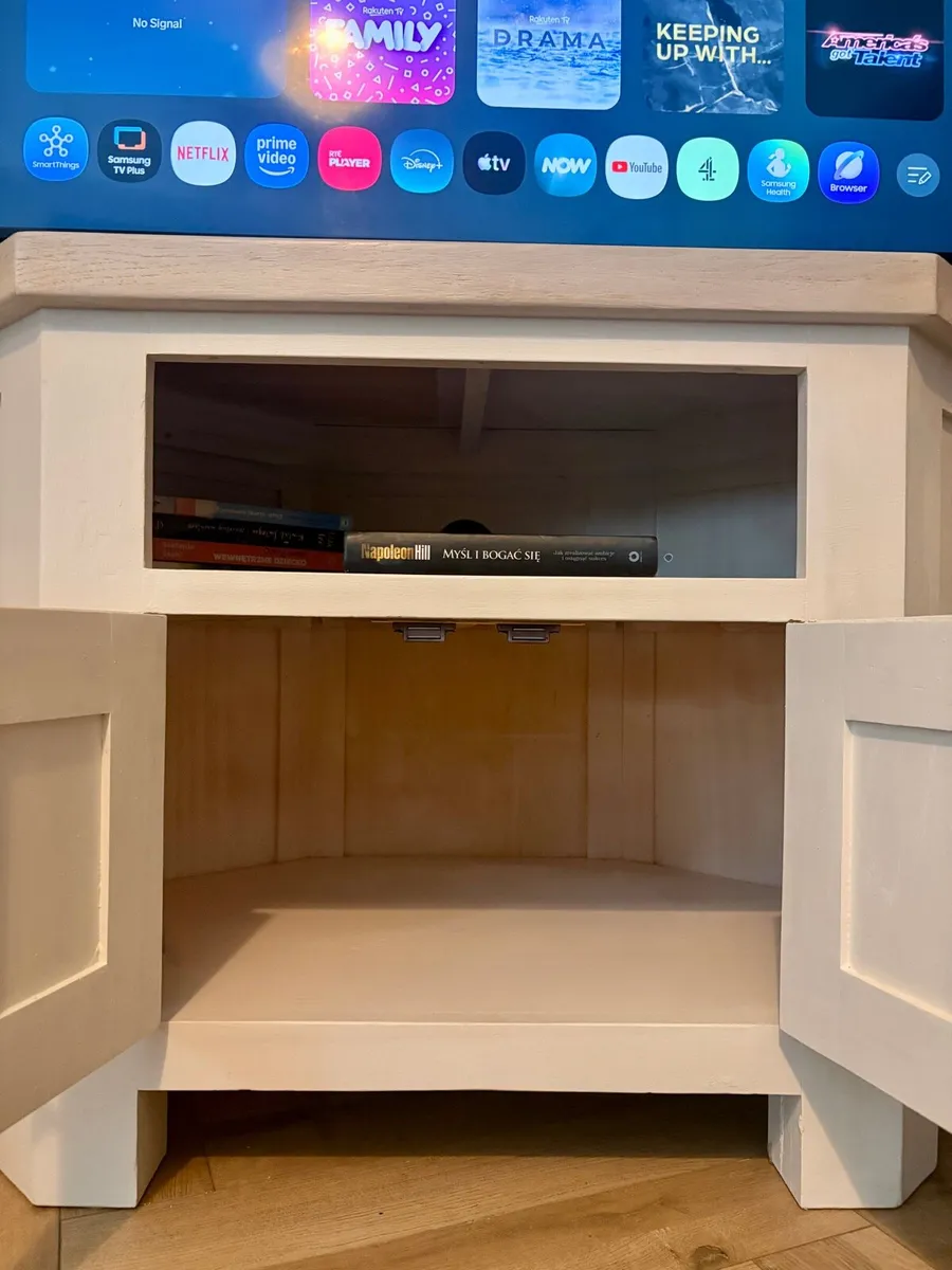 Beautifully transformed Solid Oak corner TV unit - Image 3