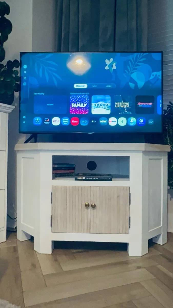 Beautifully transformed Solid Oak corner TV unit - Image 2