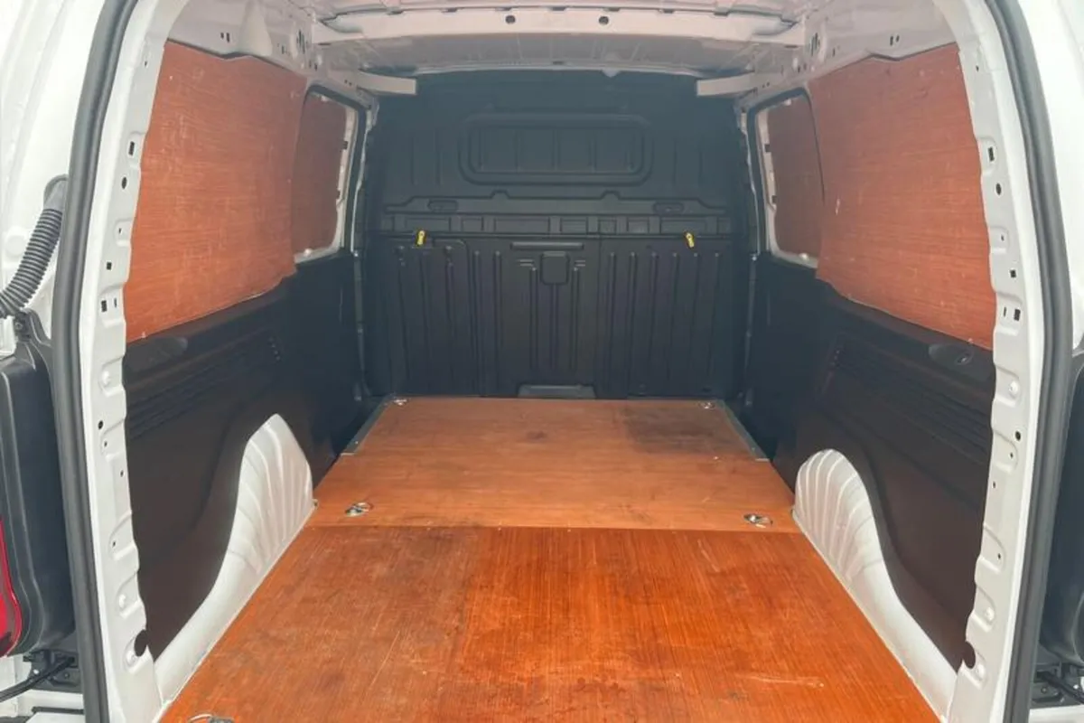 Citroen Berlingo Drive XL 1.5 BlueHDi 100ps - Image 4
