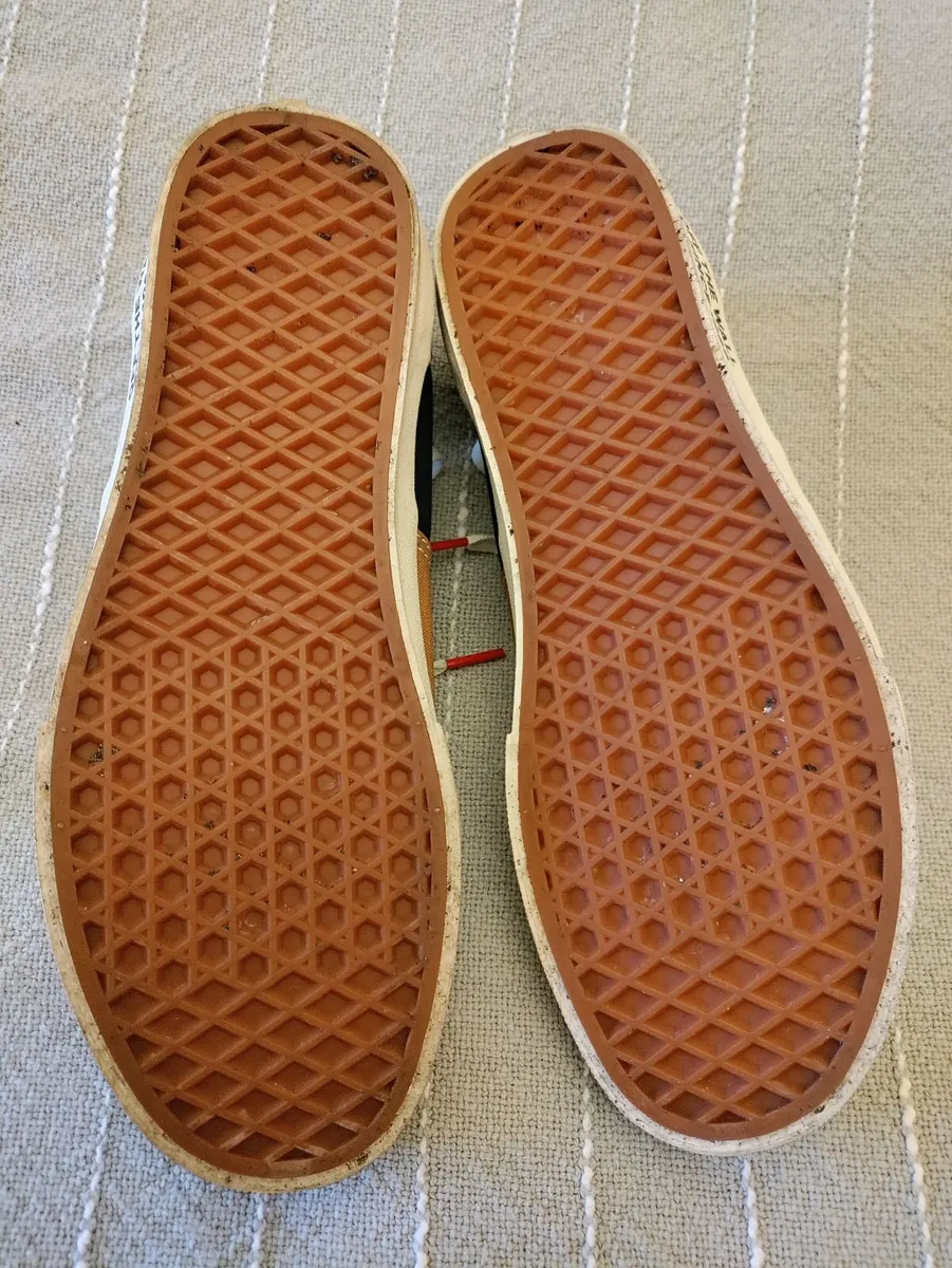 Vans Camo trainers 8uk - Image 3