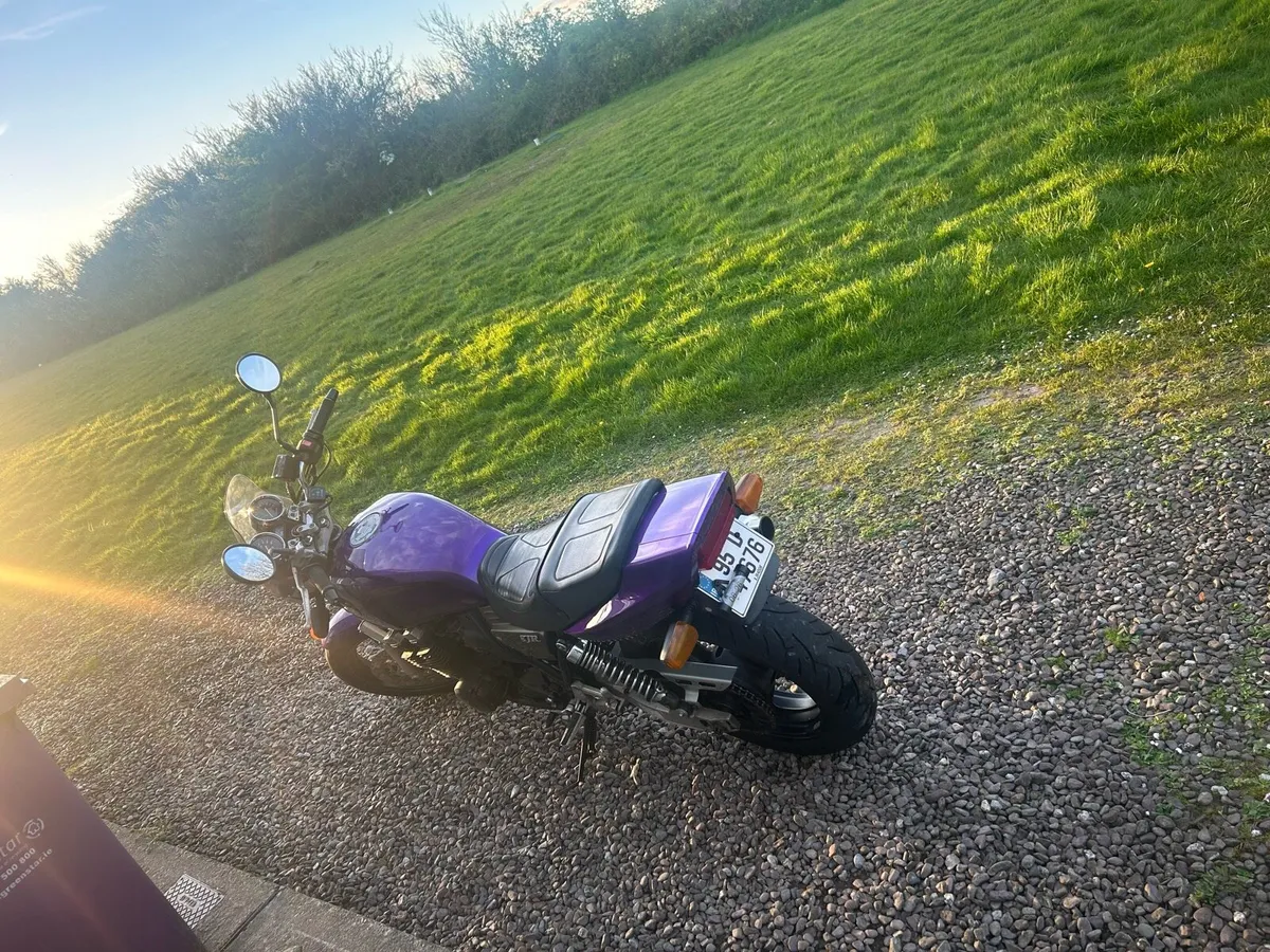 YAMAHA XJR 400 A2 Learner compatible - Image 3