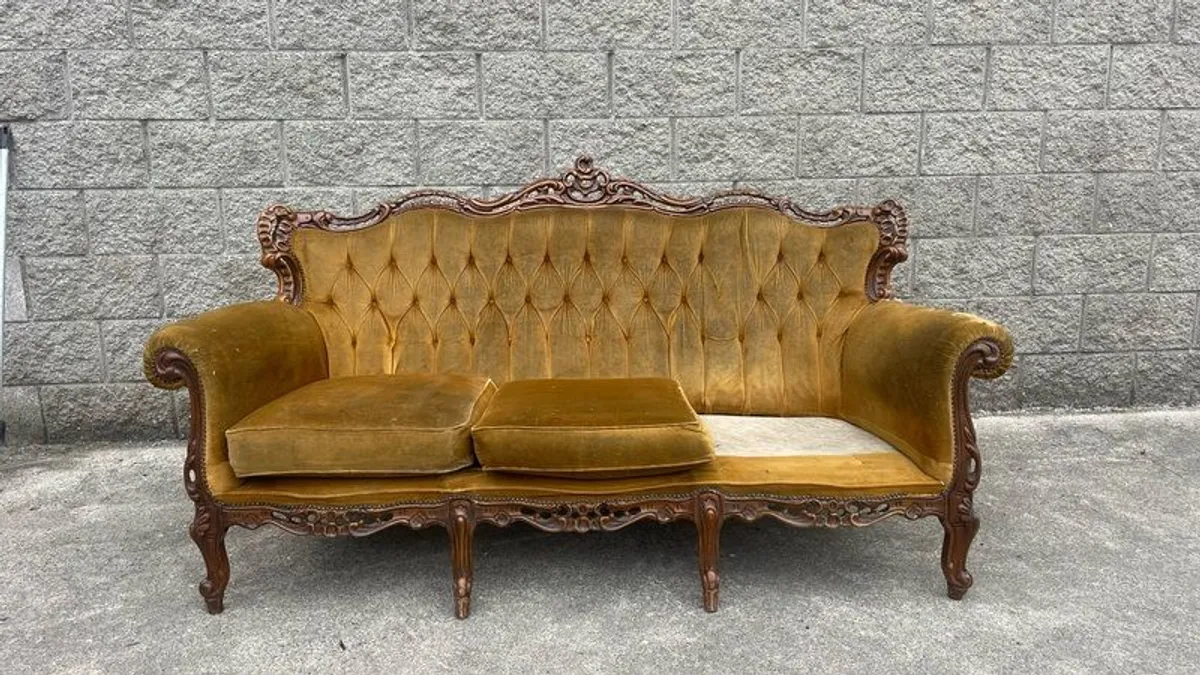 Reupholster project / locker - Image 2