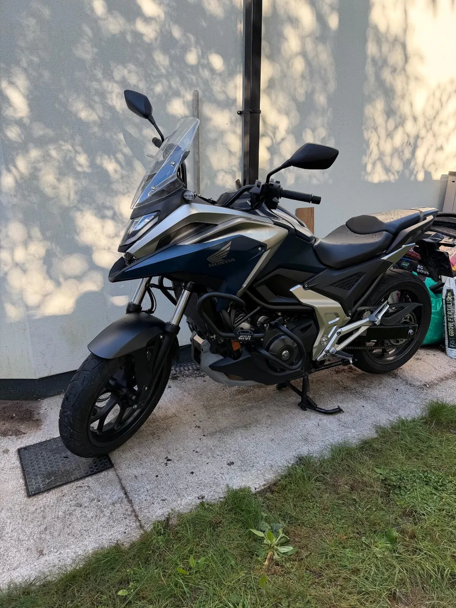 Honda NC750x (Late 2023 - DCT model) - Image 2