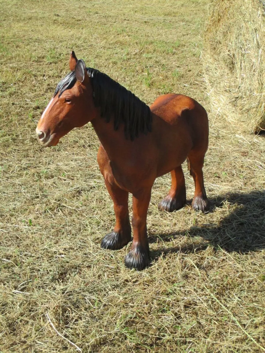 Large Brown Horse Statue - Image 4