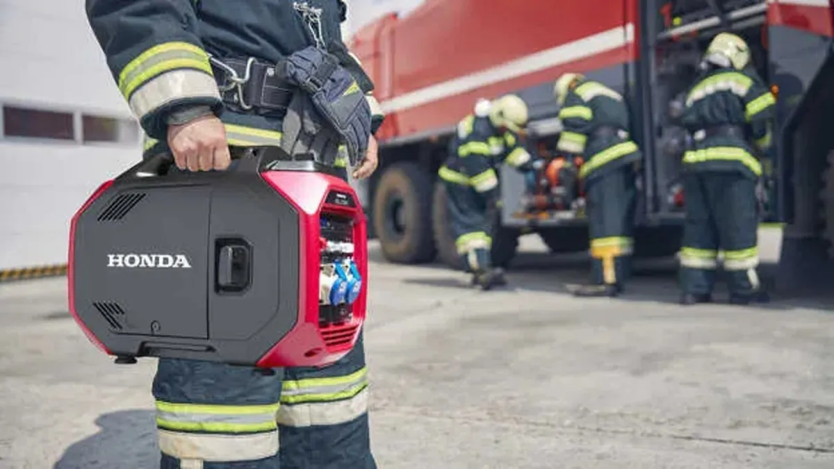 Honda EU32i Portable Silent Generator AVR - Image 4