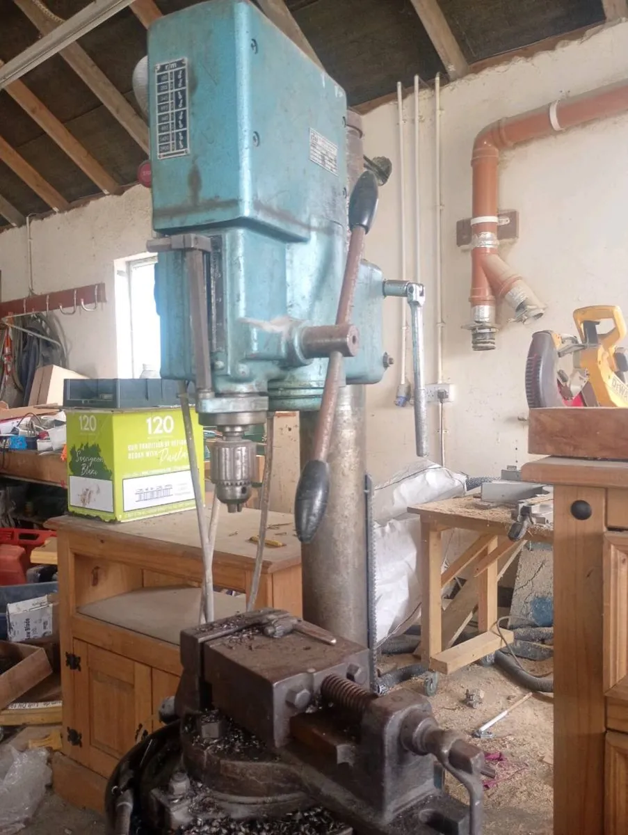 3 phase Arboga pillar drill - Image 1