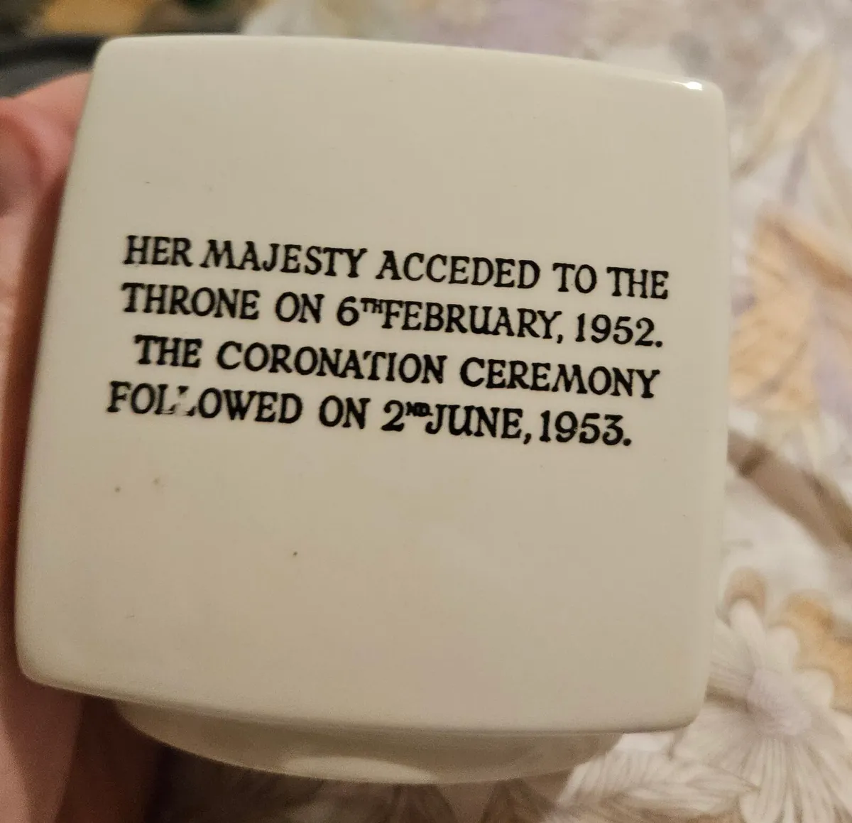 Royal Memorabilia Money Box - Image 2