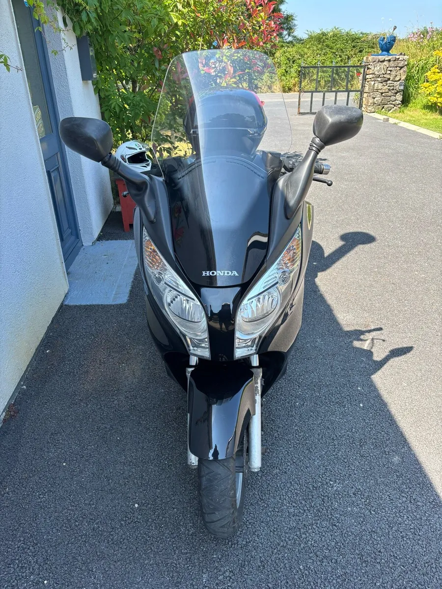 Scooter Honda S-Wing 125 - Image 1