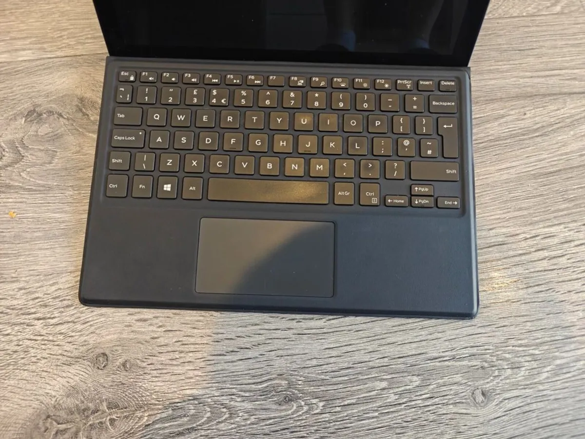 Dell Latitude 5285 2in1 Touchscreen Laptop - Image 2