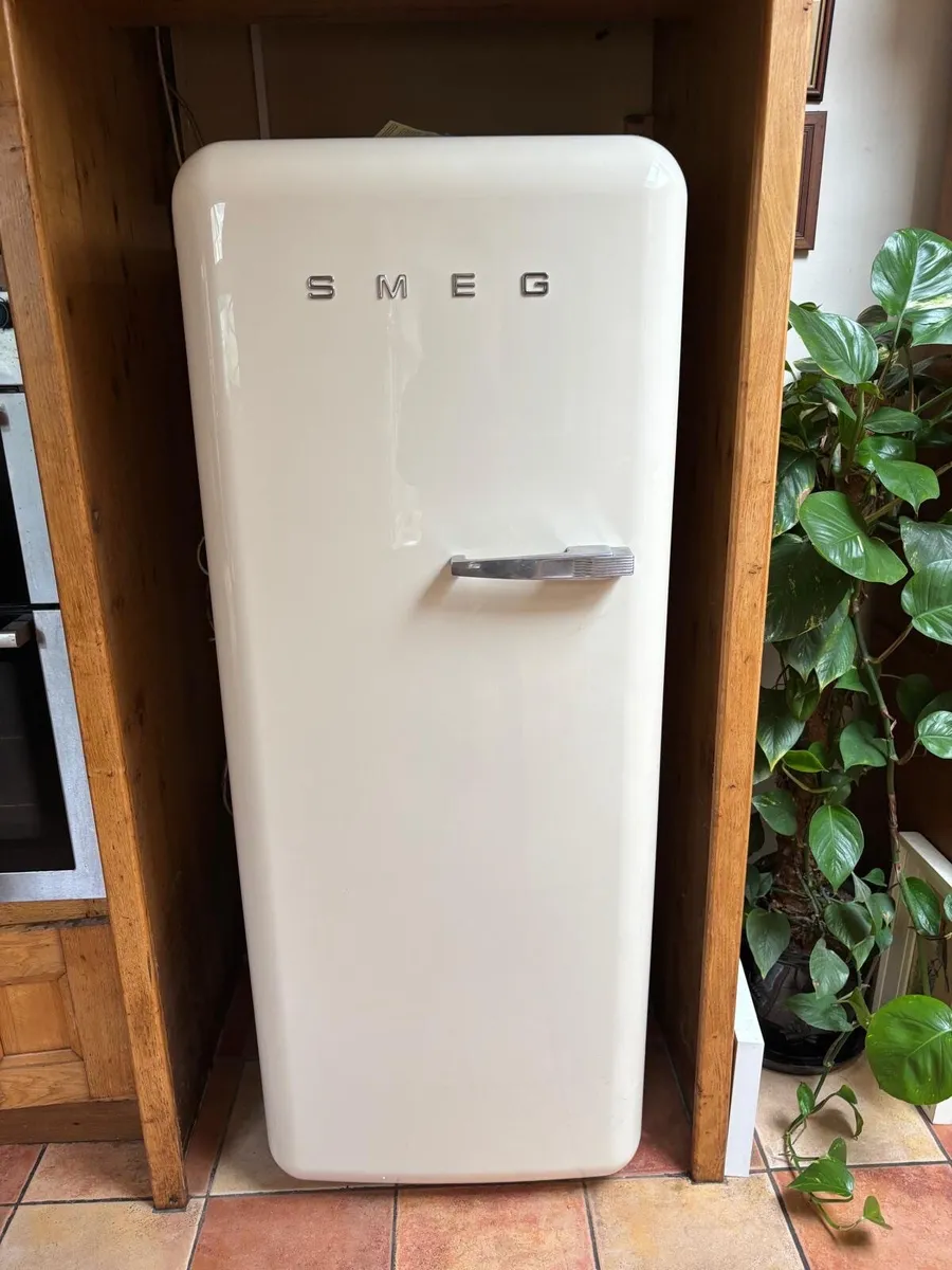 SMEG fridge and freezer - Image 1