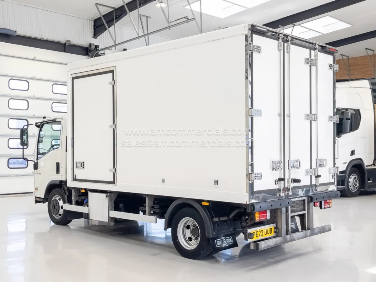 2023 ISUZU FORWARD N75.190 FRIDGE VAN - Image 4