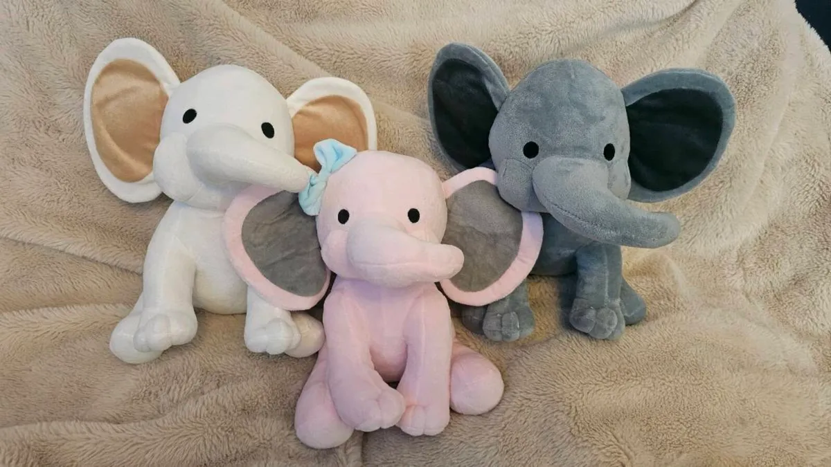 Custom made birth stats elephant - Image 3