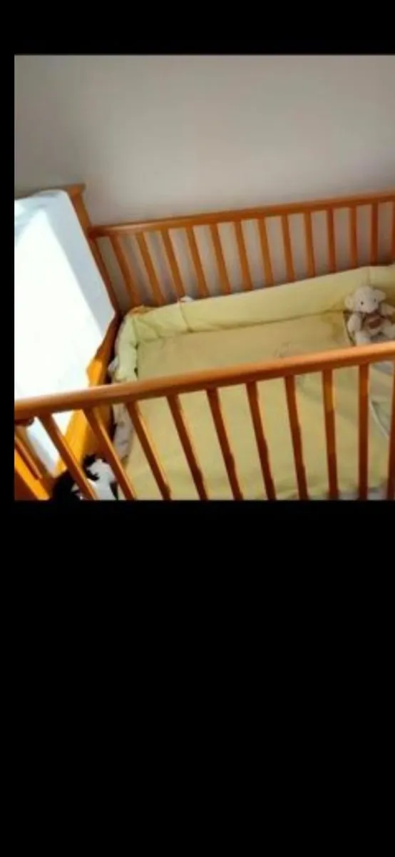 Cot bed - Image 2