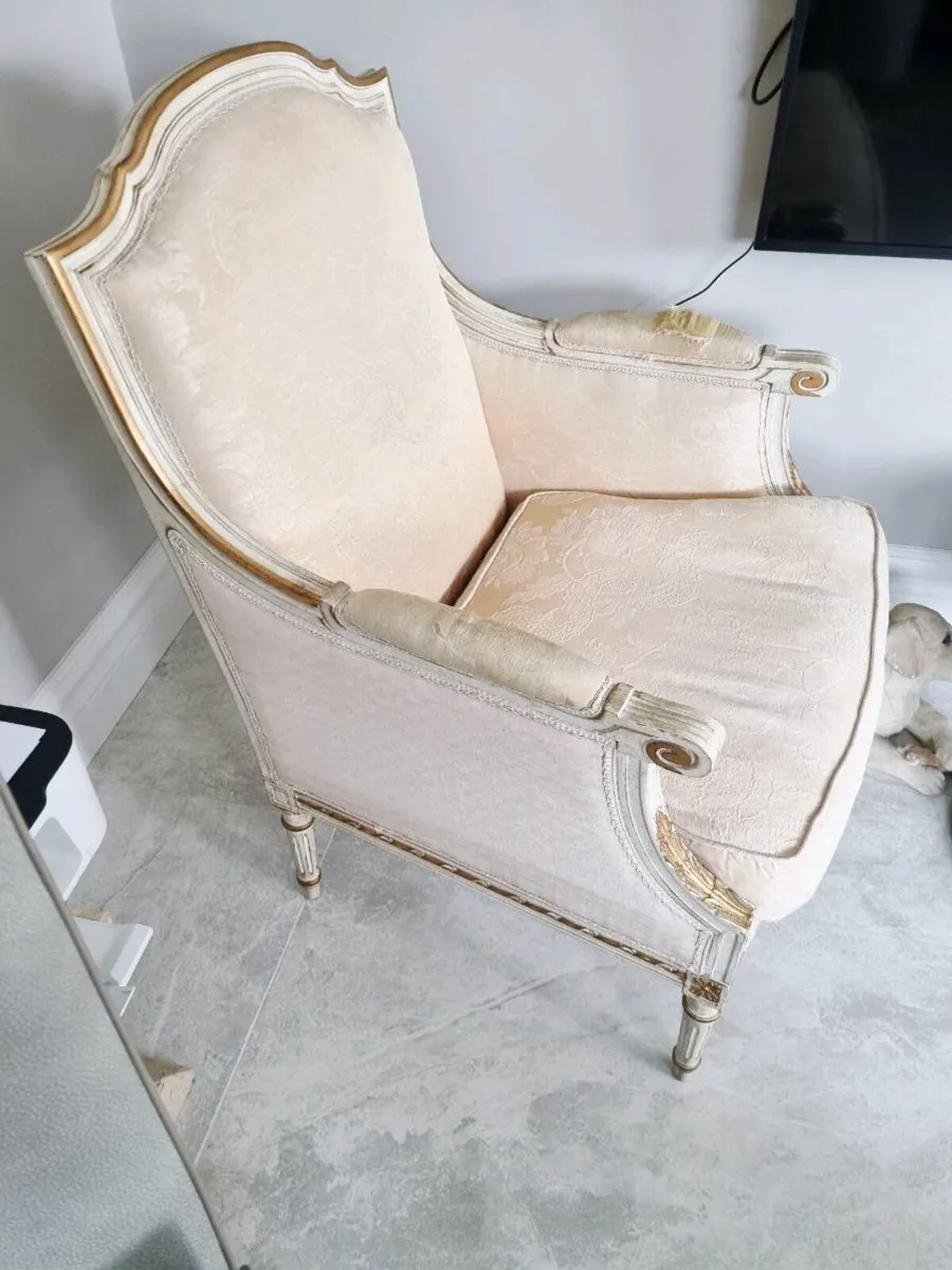 Chair - Image 3