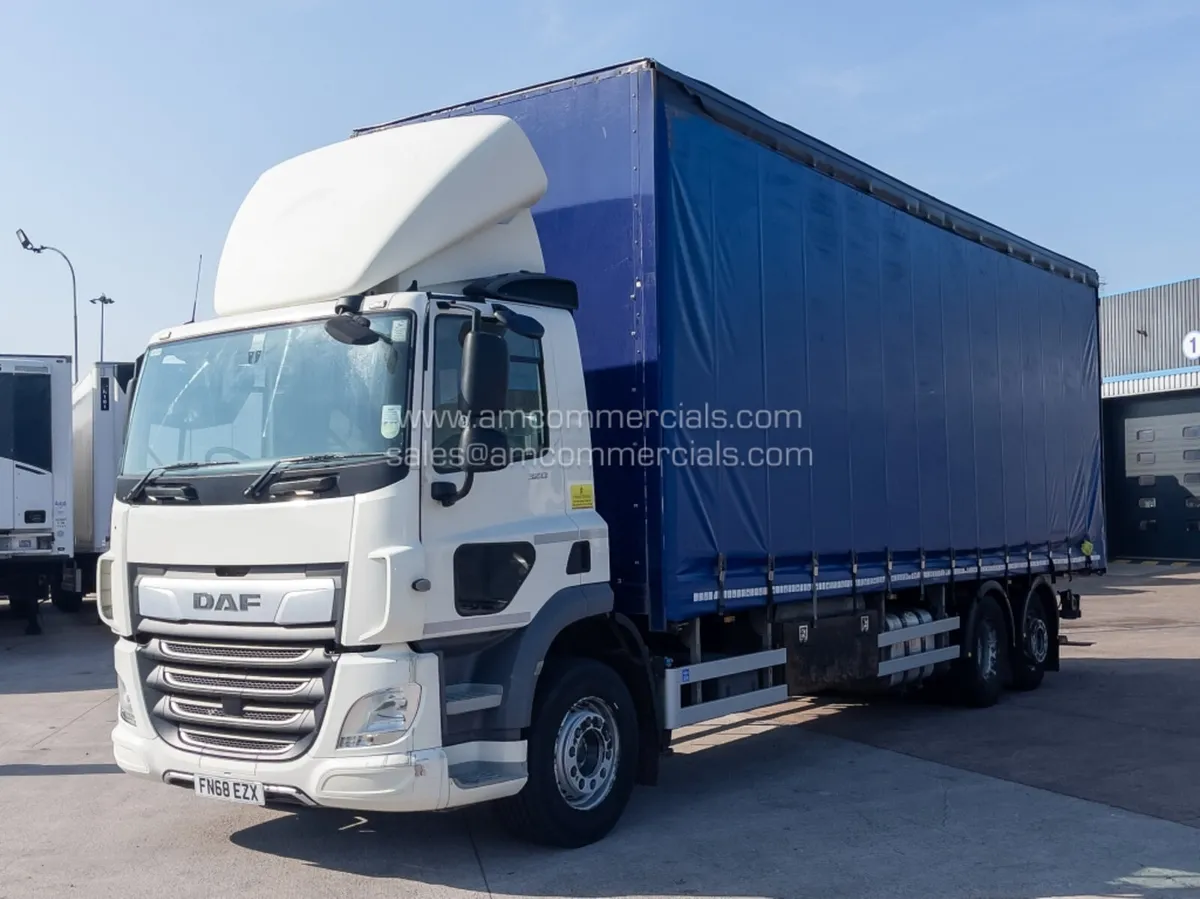 2018 DAF CF 320 CURTAINSIDER - Image 3