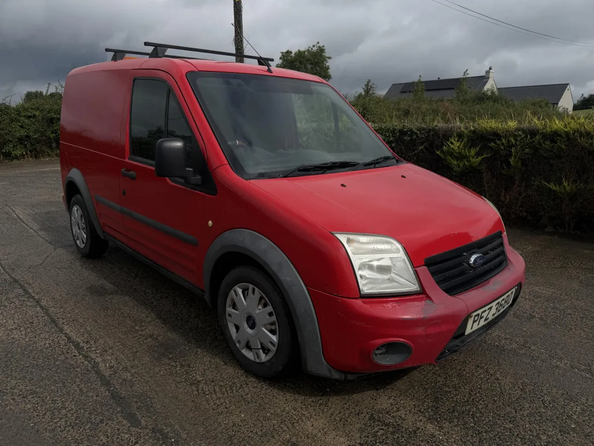 2010 Ford Transit Connect **Online Auction** - Image 1