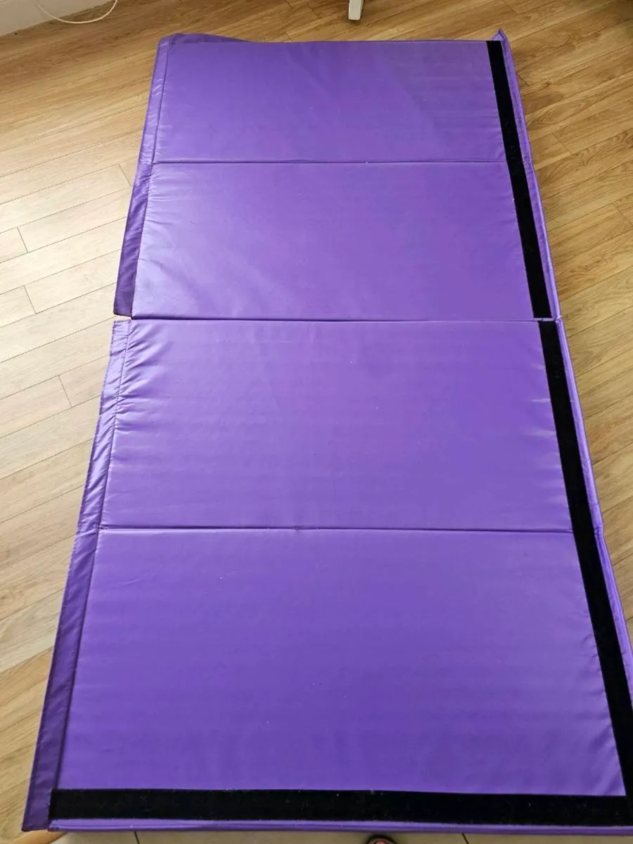 Gymnastics mat (foldable) - Image 3
