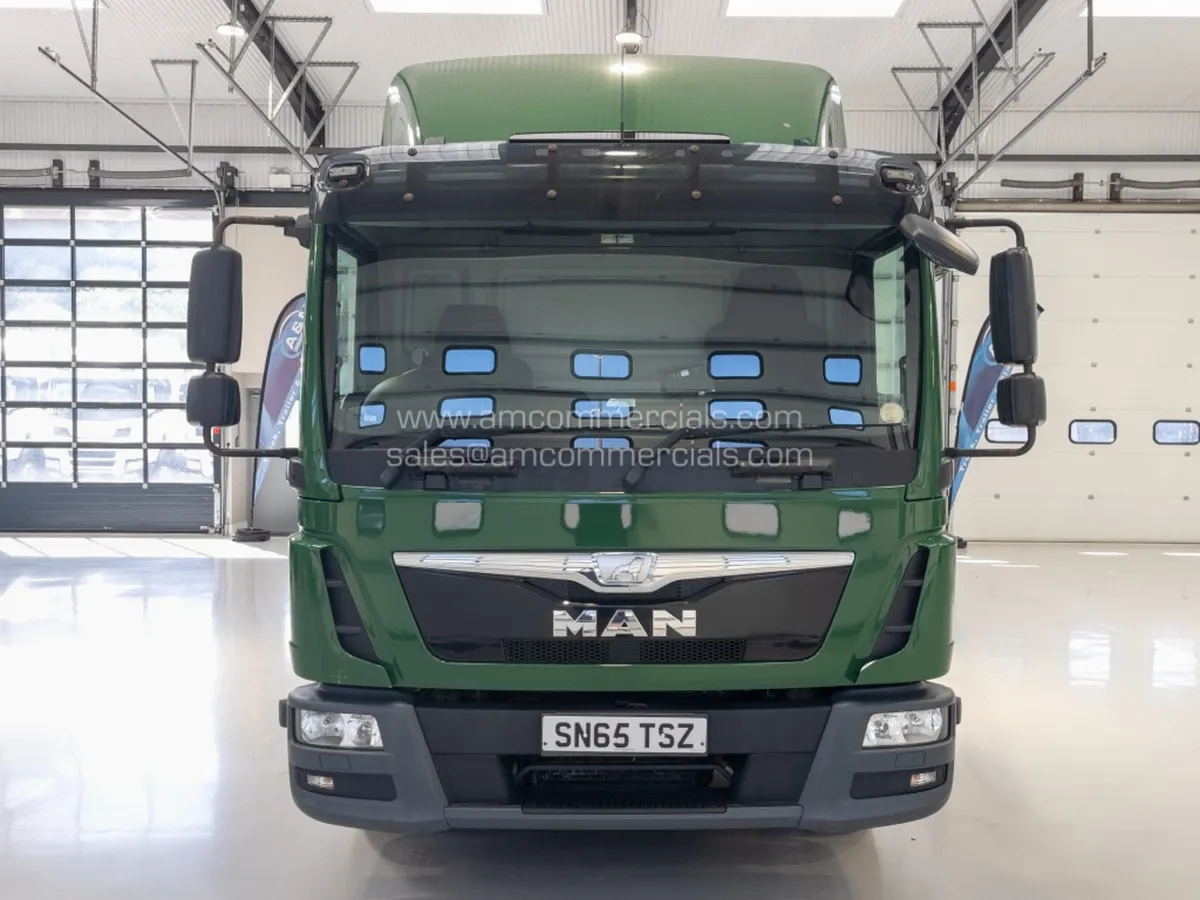 2015 MAN TGL 10.180 BEAVERTAIL - Image 2
