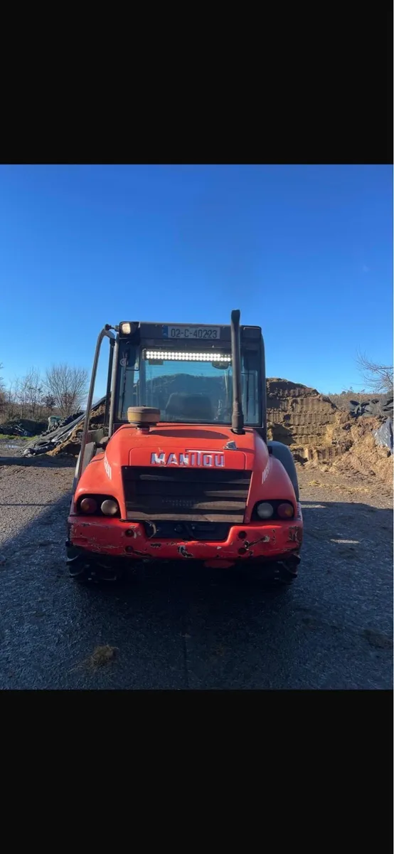 Manitou Loader - Image 1