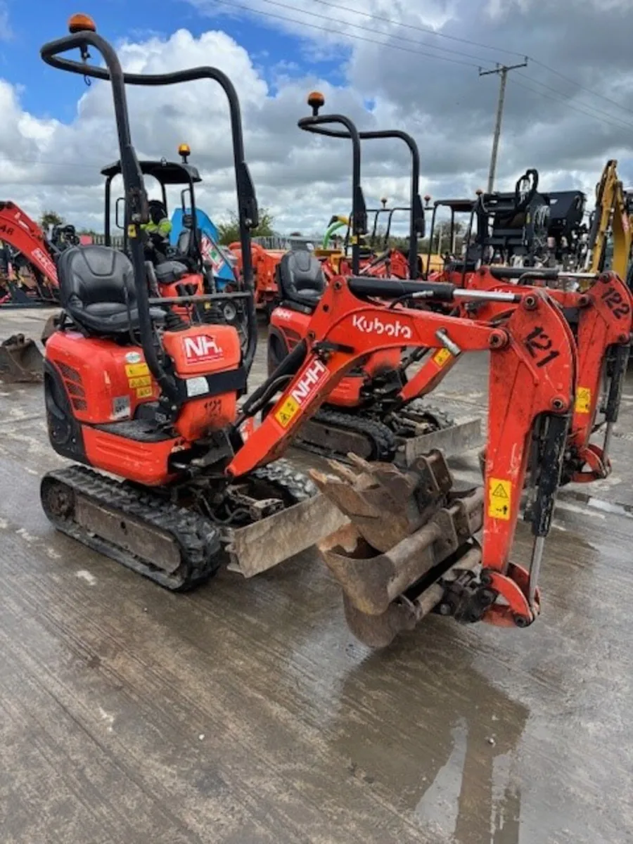 Kubota K 008-3 DIGGER - Image 2