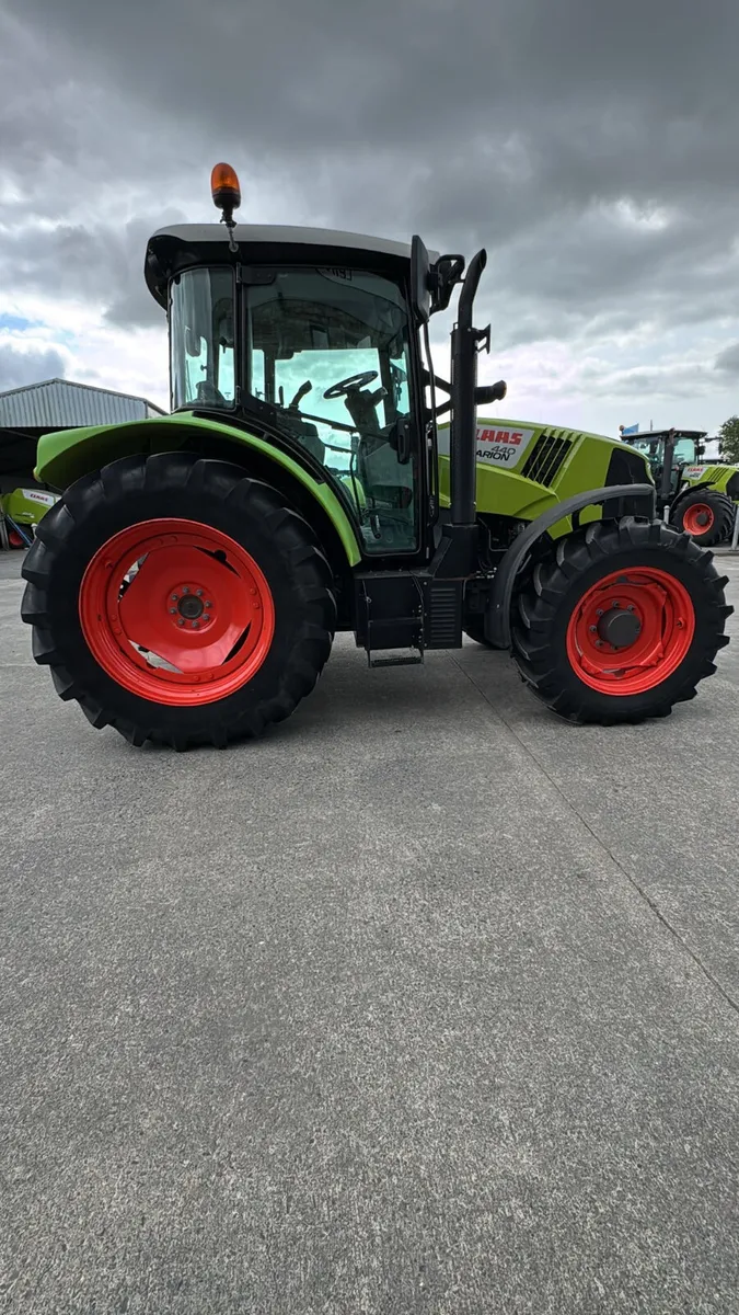 CLAAS ARION 440 - Image 3