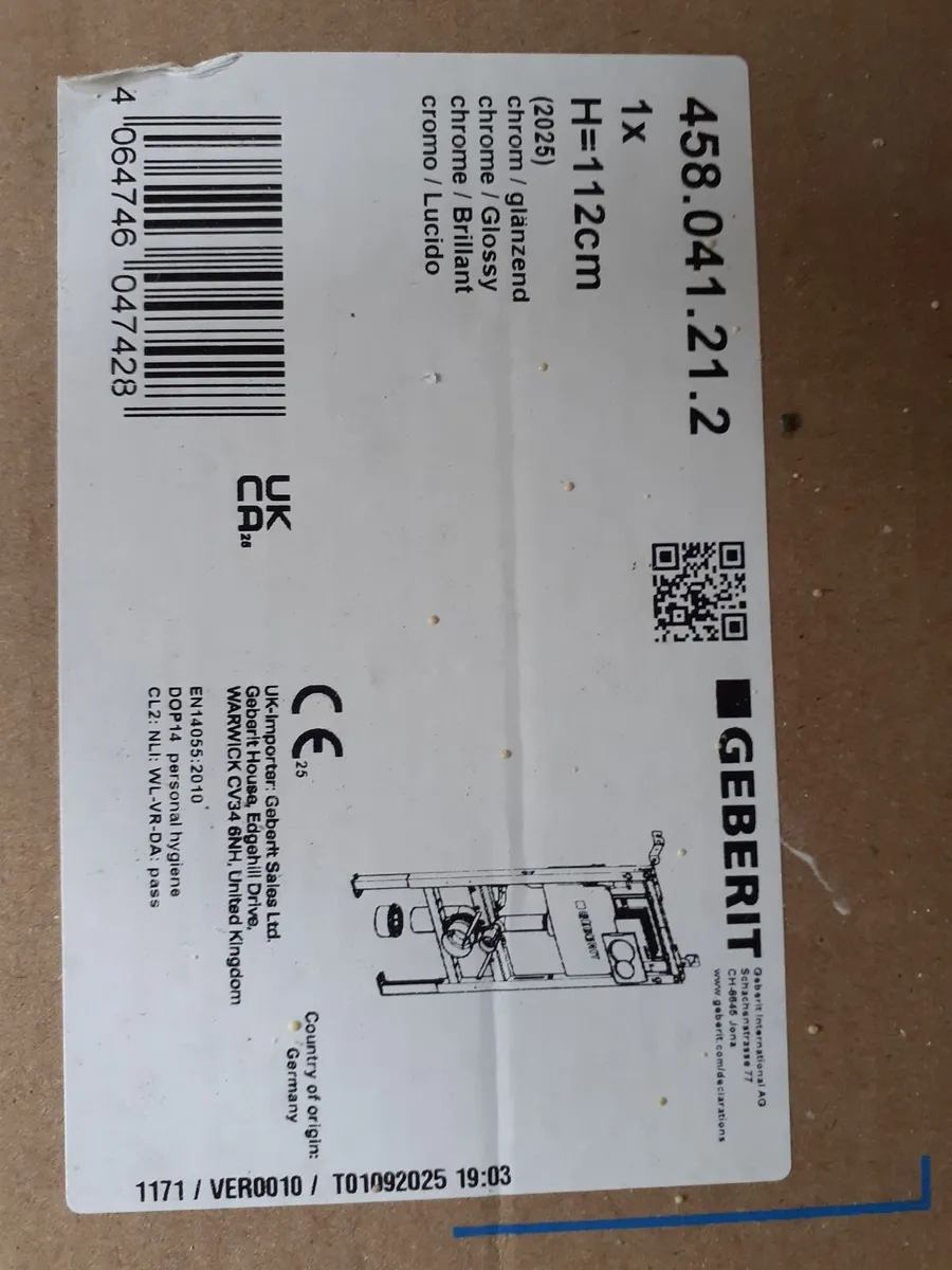 Geberit floating toilet - Image 4