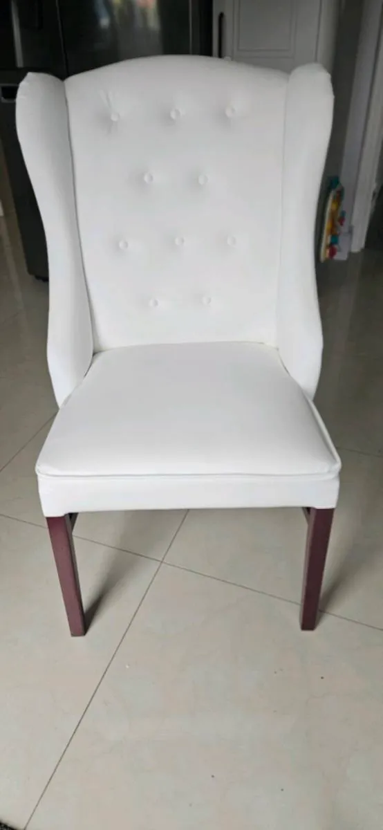 White leather chair - Image 1