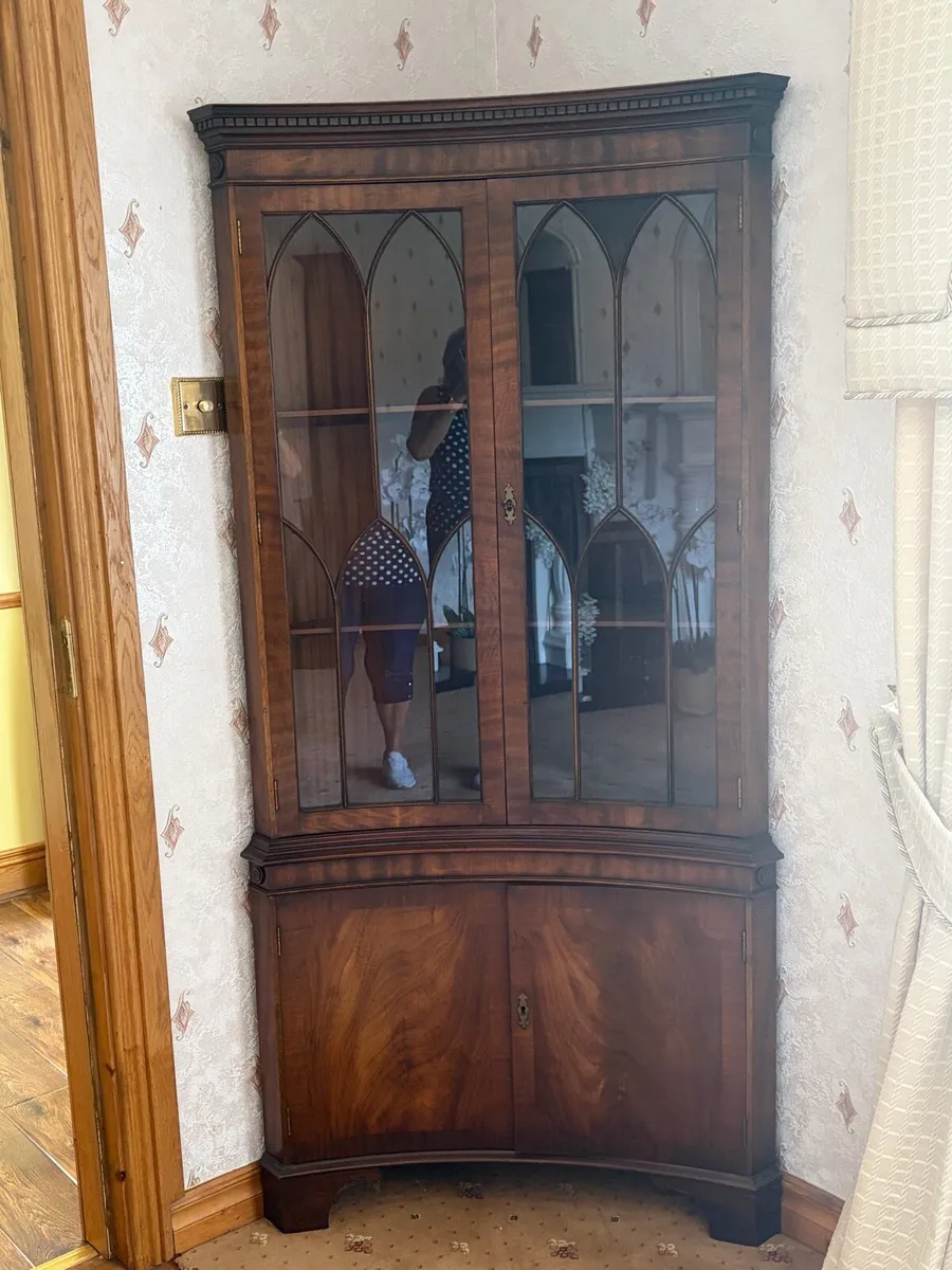 Corner unit reproduction Edwardian style - Image 1