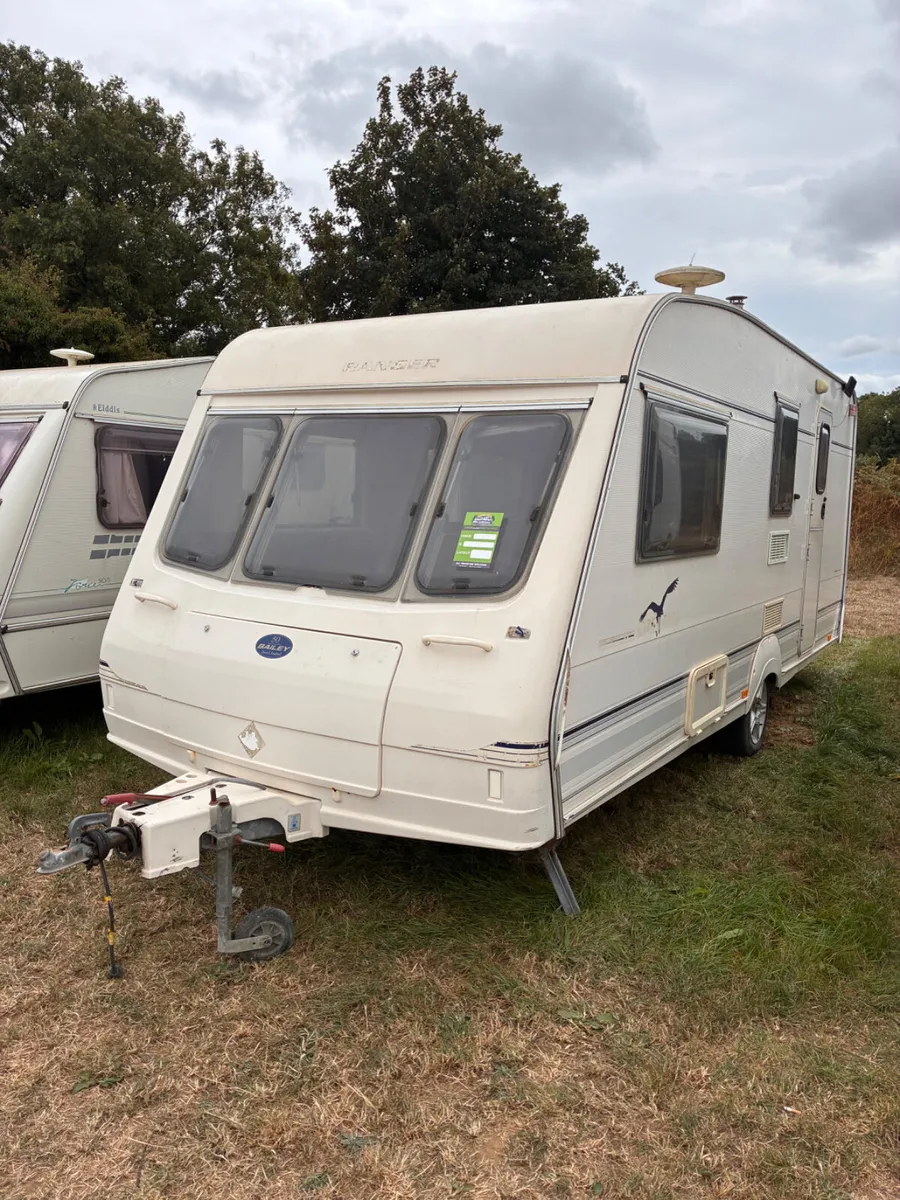 4 Bert Caravan - Image 4
