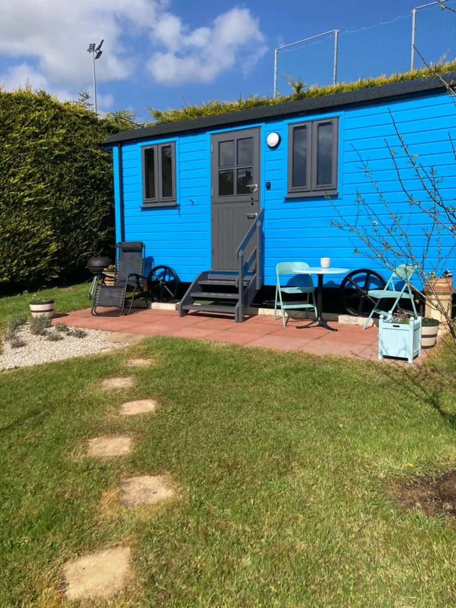 Shepherd hut.IE - Image 1