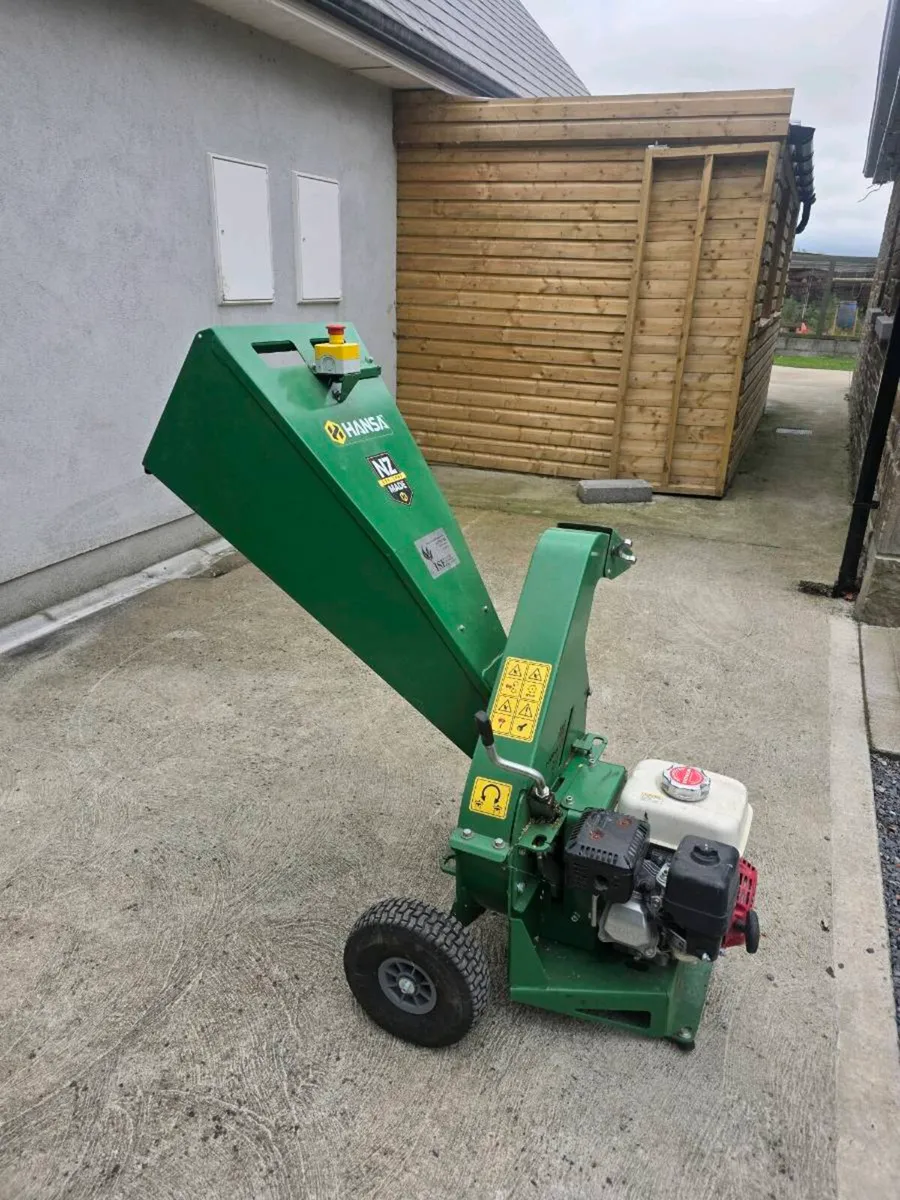 Hansa C7 wood chipper - Image 2