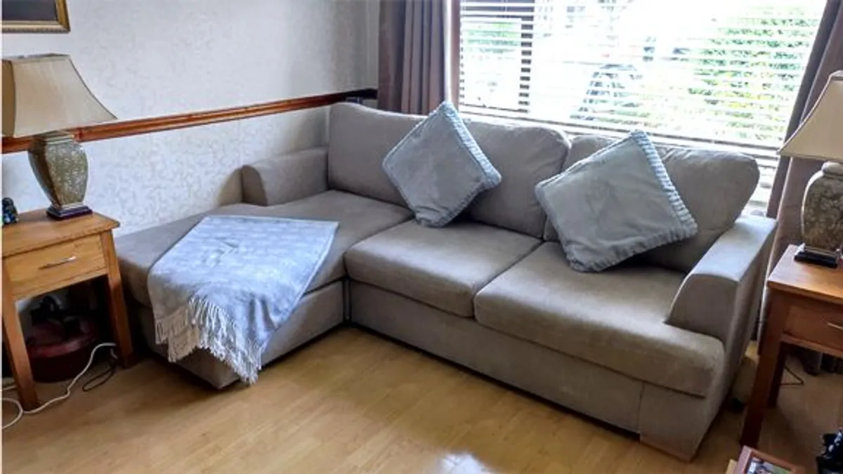 FREYA 4-Seater Corner Sofa - Image 1