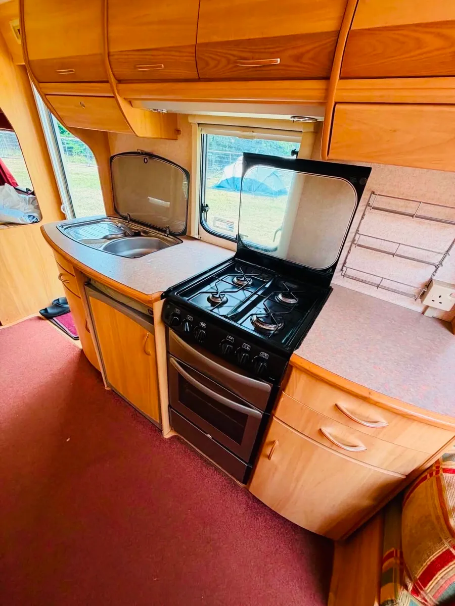 5/6 birth Swift Sterling touring caravan for sale - Image 4