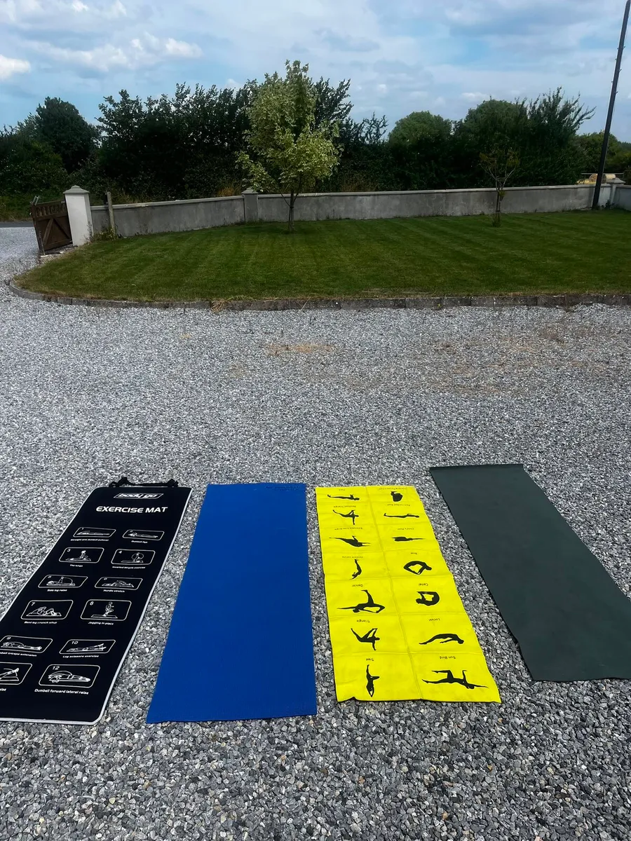 10 Yoga Mats + 10 Rollers - Image 2