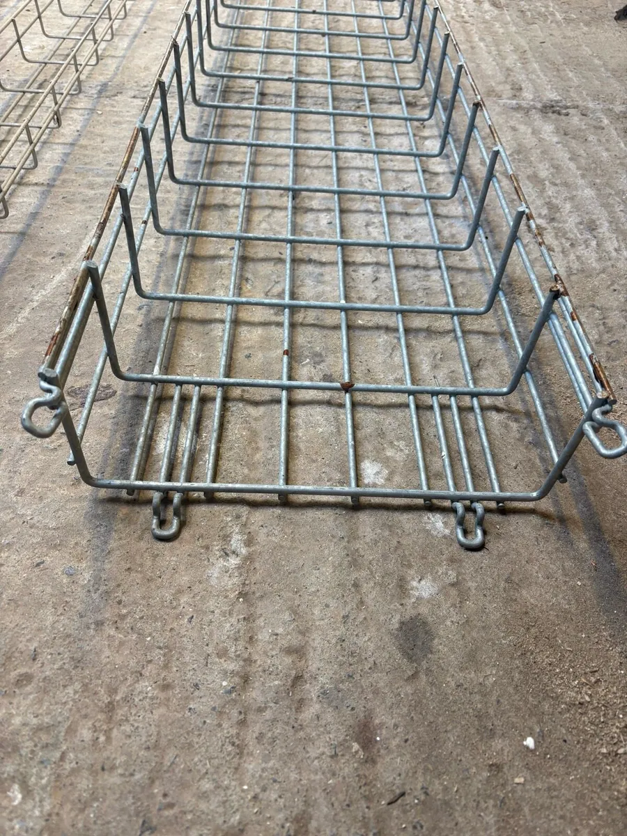 Electrical wire track - Image 4