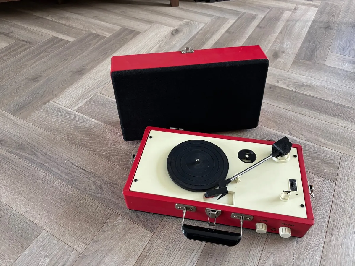 Portable record player - Image 3