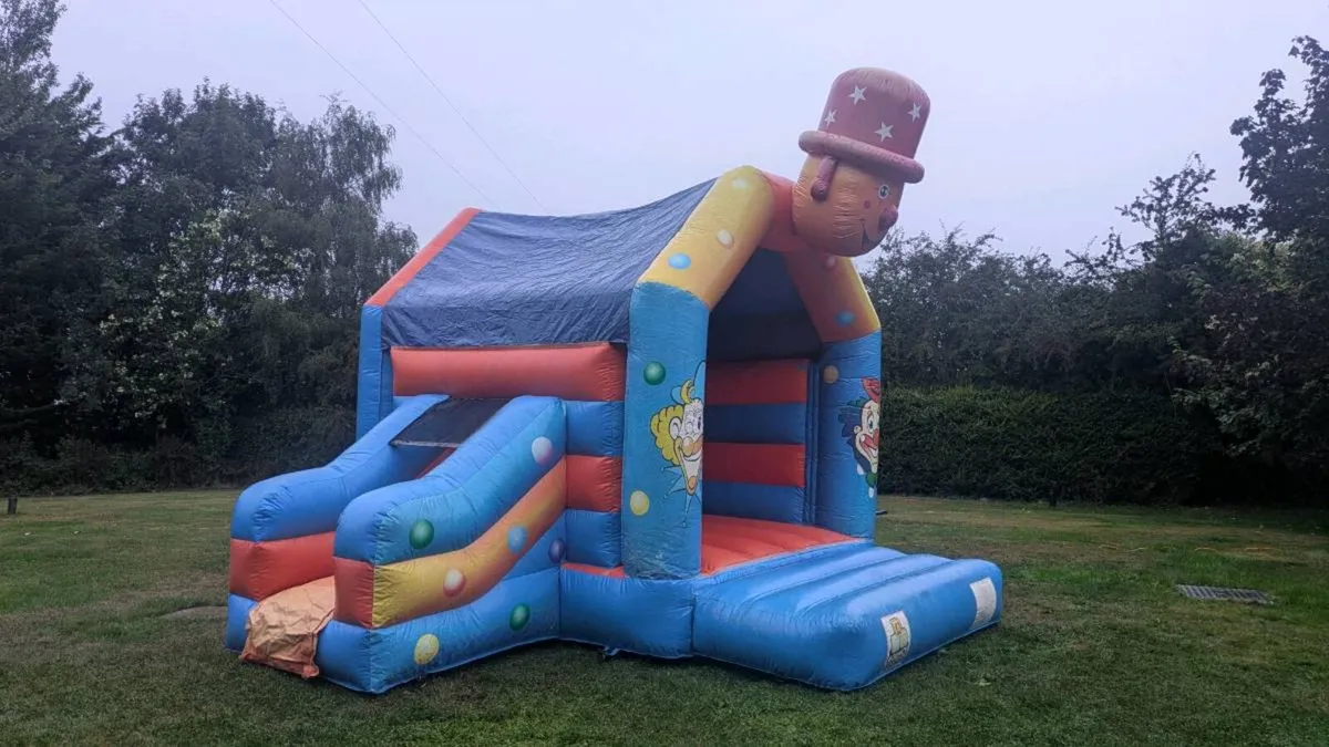 Bouncy castle for sale - Image 1
