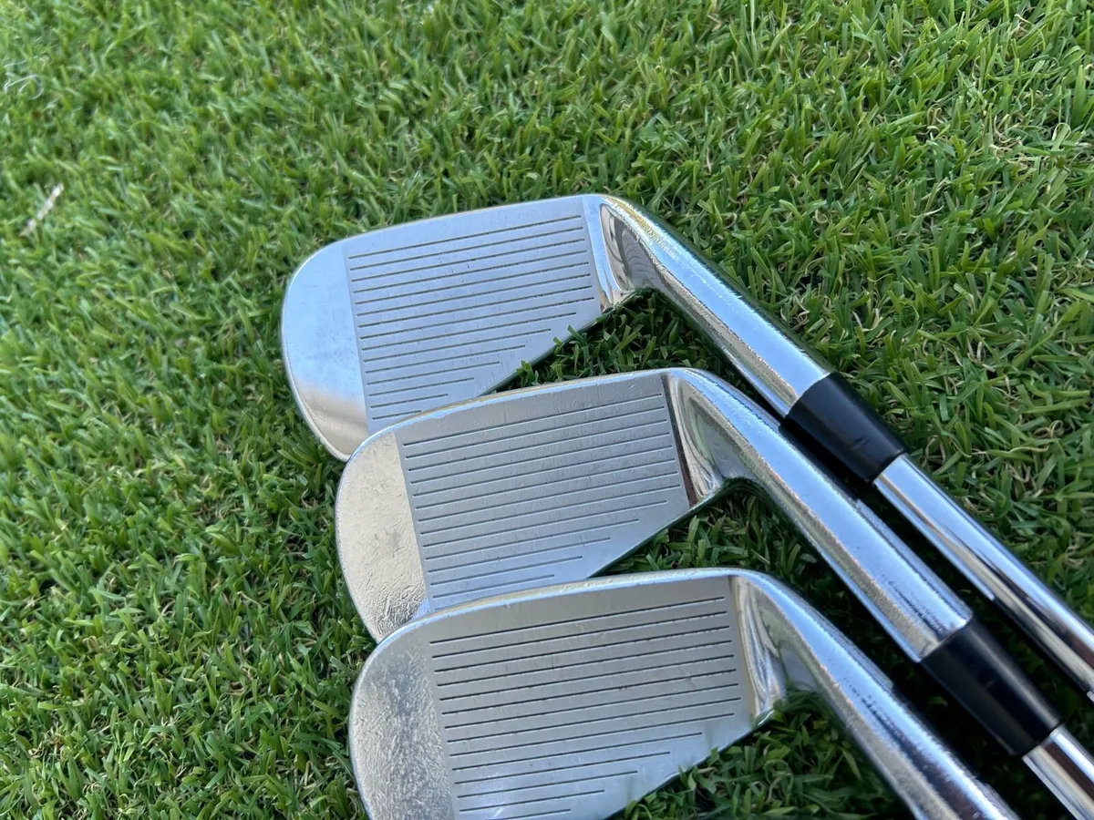 Nike VR Pro Combo iron left handed - Image 2