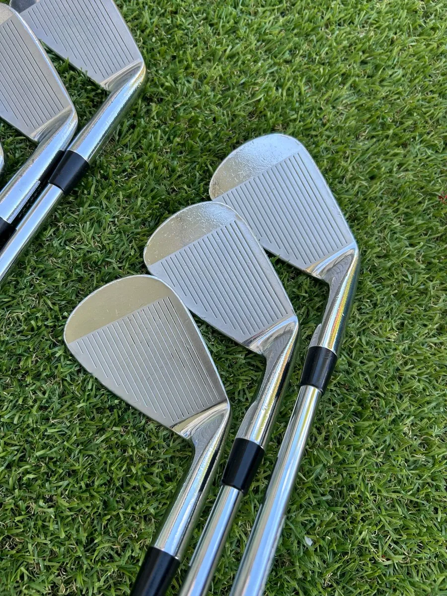 Nike VR Pro Combo iron left handed - Image 4