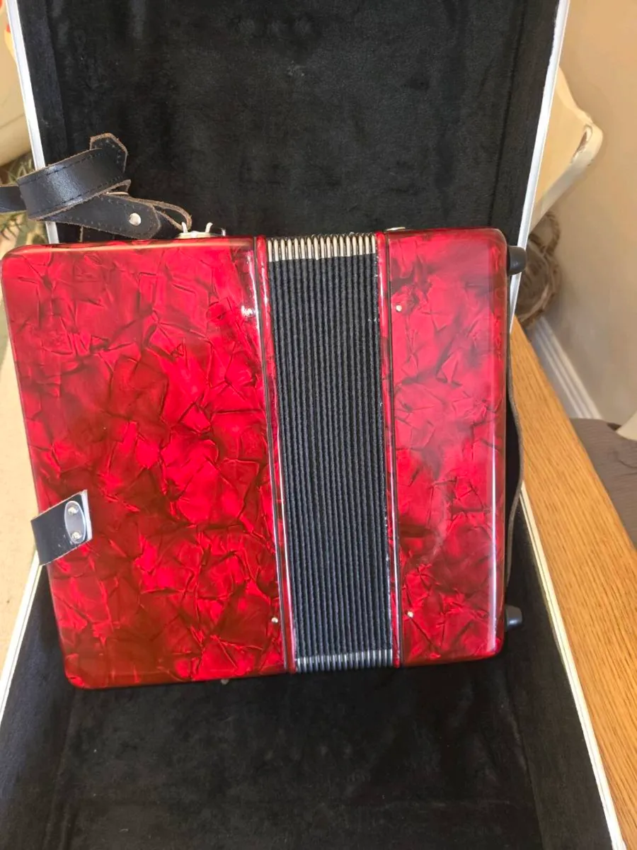 McBrides Accordion - Image 3