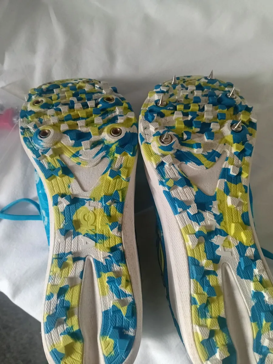 Running shoes - Image 3
