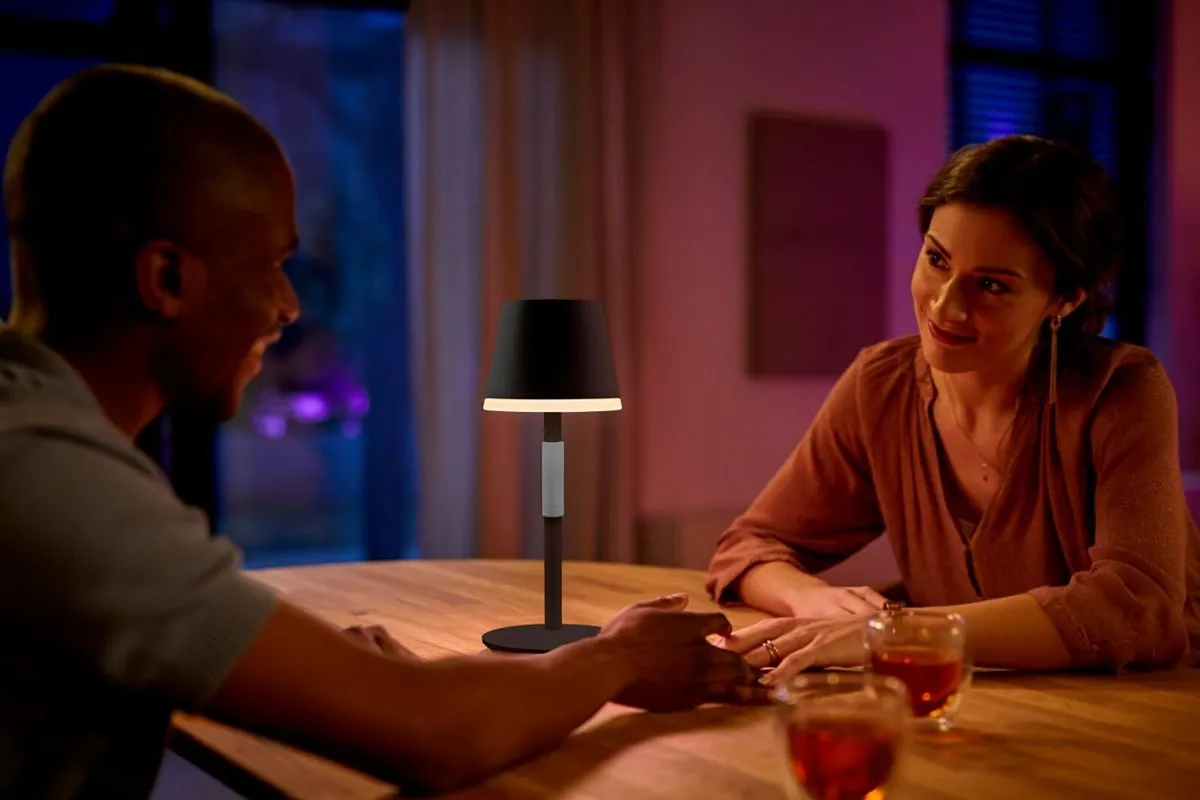Philips Hue Go Smart Portable Table Lamp Downlight - Image 4