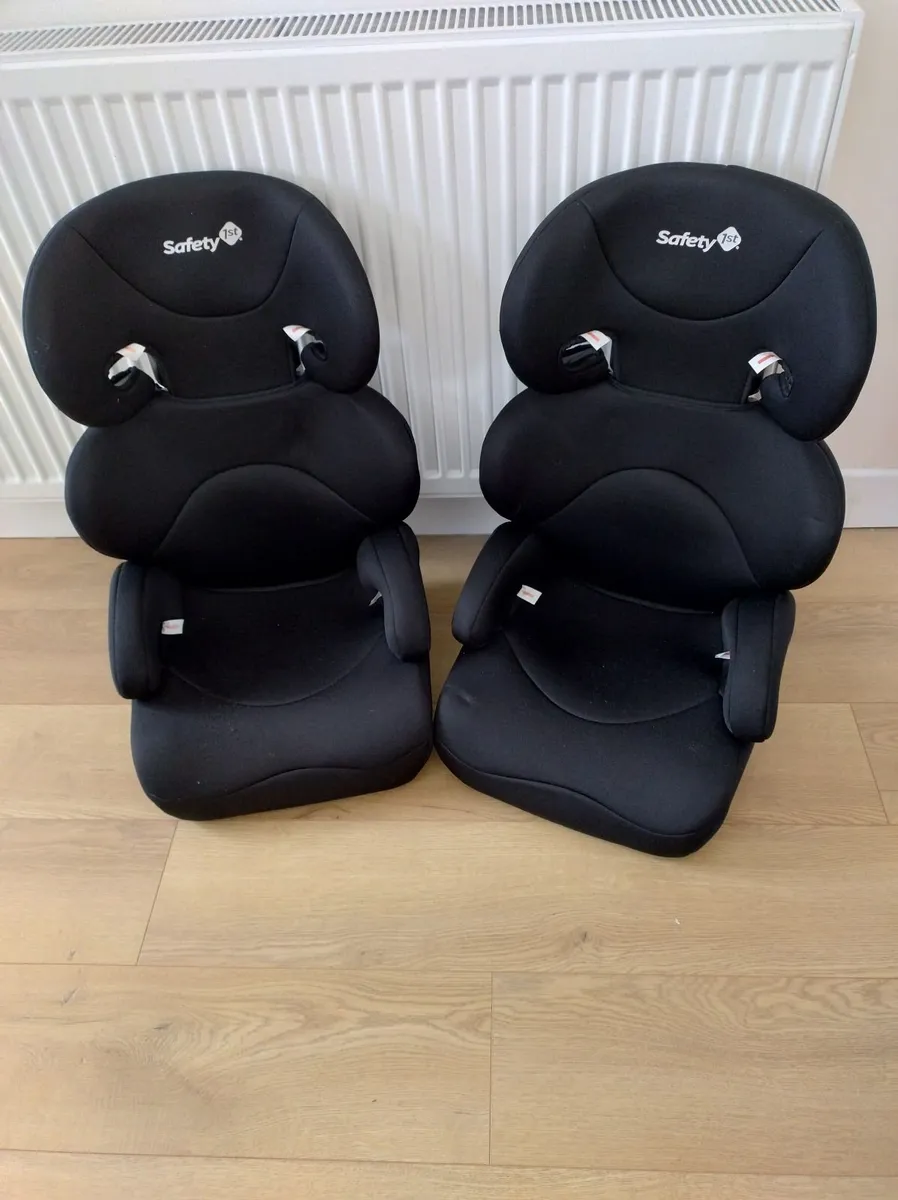 Child car seats - Image 1