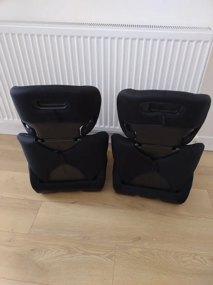 Child car seats - Image 2