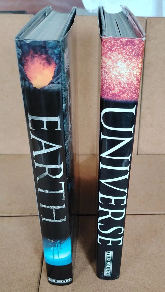 DK Universe & Earth Hardcover Bundle - Image 3