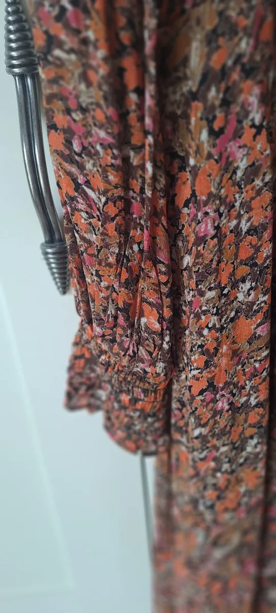 In Wear dress - Image 2