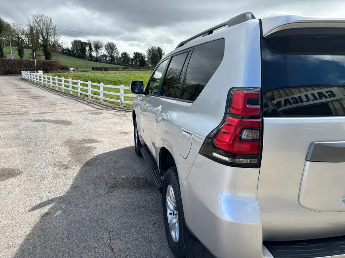 Toyota Land Cruiser 2020 - Image 2