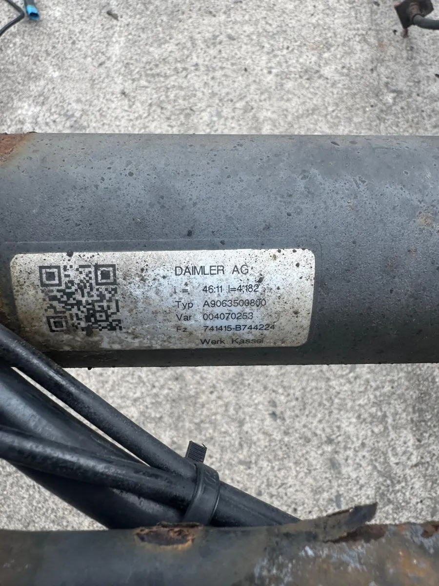 2006-2018 Mercedes-Benz Sprinter Rear Axle - Image 3