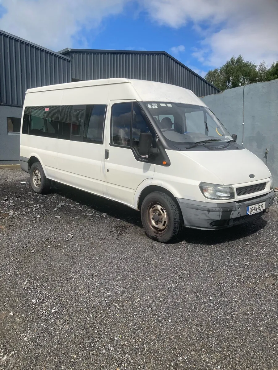Ford Transit Minibus - Image 2